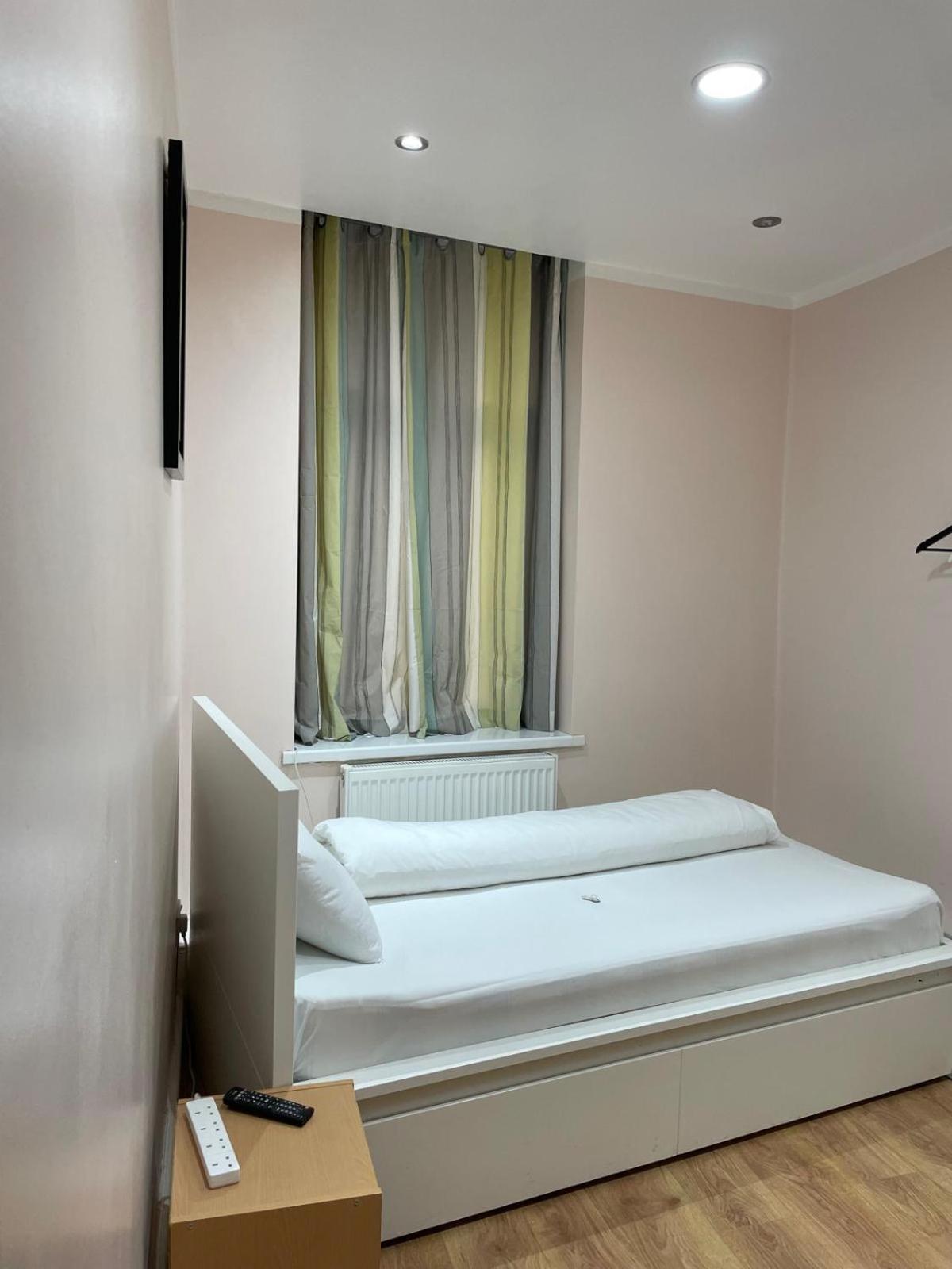 Accommodation Plus London Ngoại thất bức ảnh